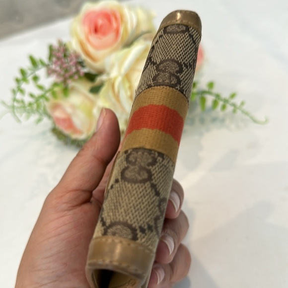 Authentic Gucci wallet - Picture 6 of 13